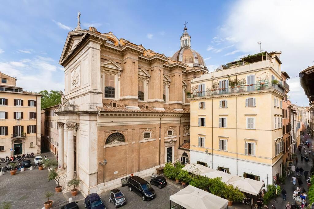 Luminous Apartment Few Steps From Piazza Navona Exterior photo